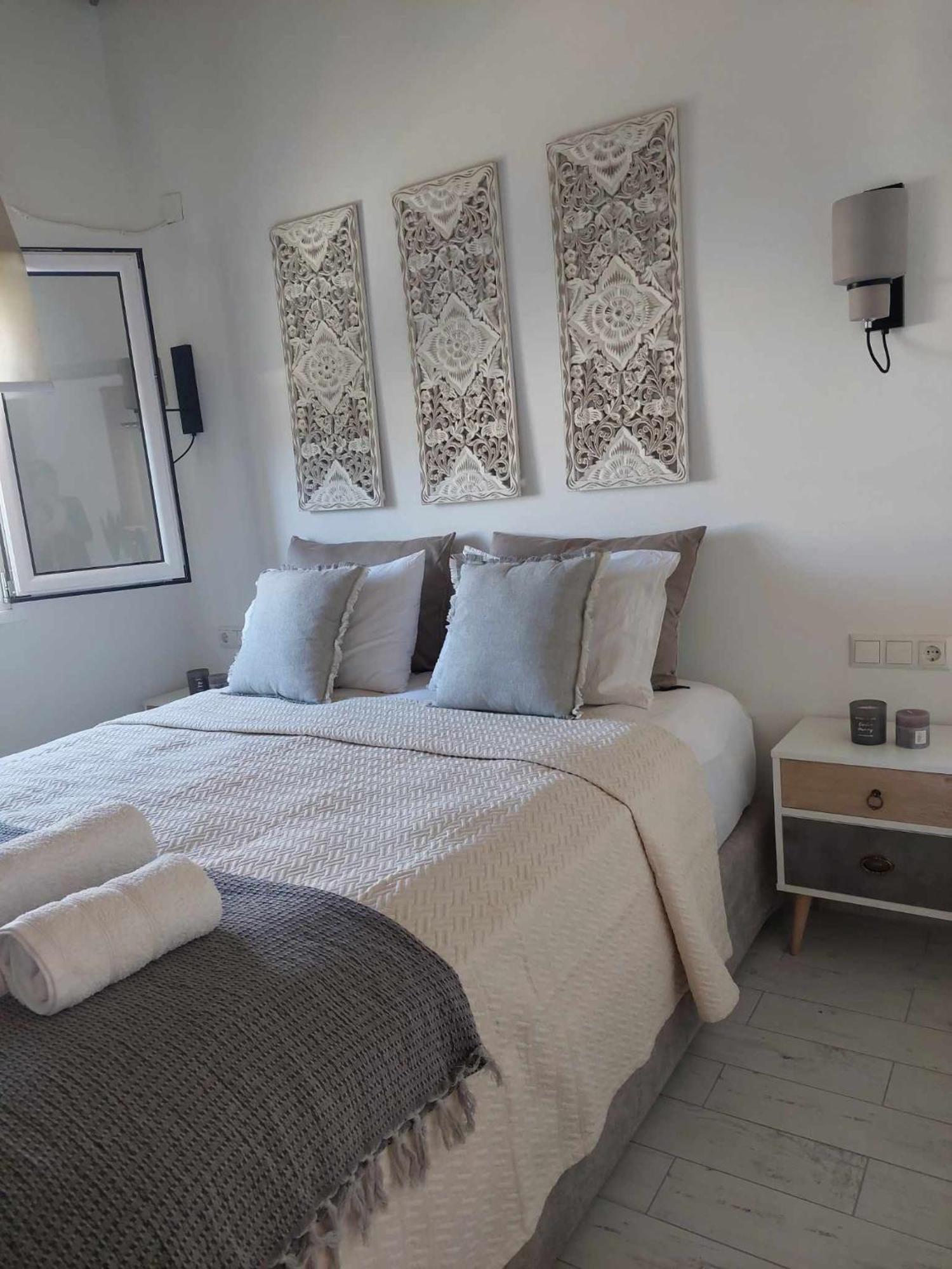 Maya Apartments, Modern And Convenient Apartments With Private Parking Скіатос Екстер'єр фото