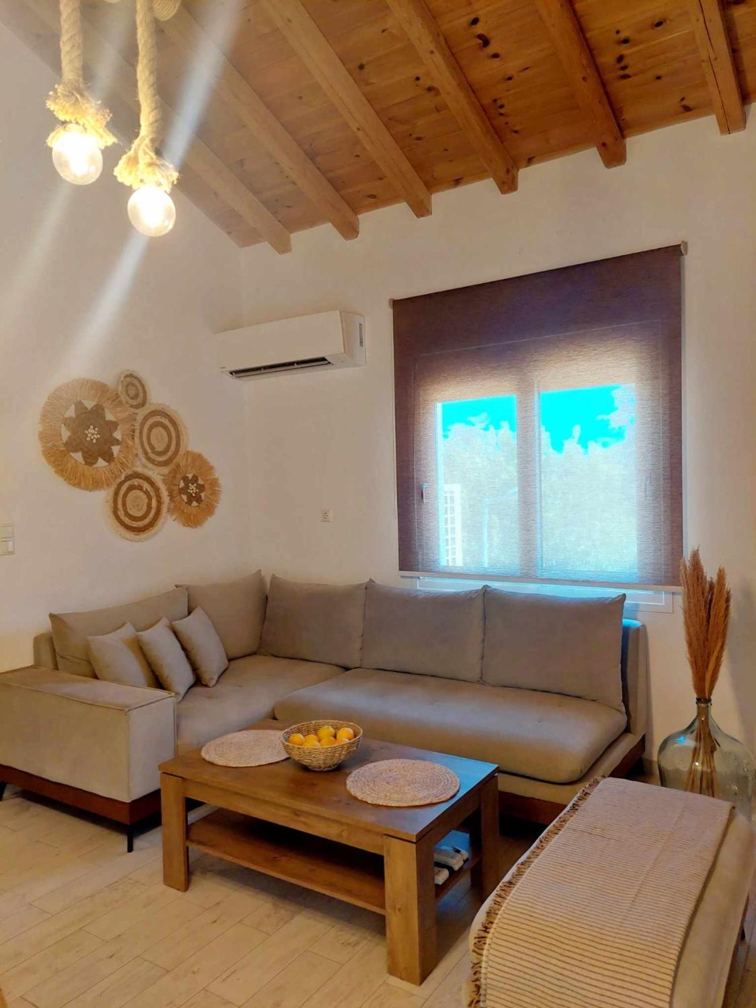 Maya Apartments, Modern And Convenient Apartments With Private Parking Скіатос Екстер'єр фото