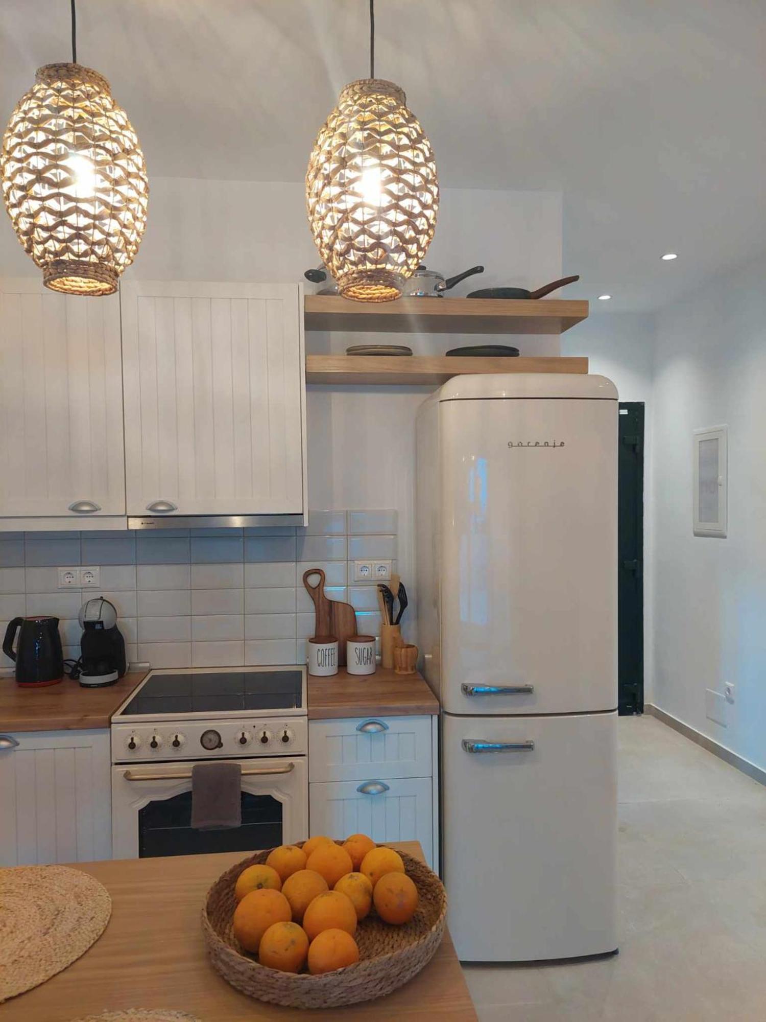Maya Apartments, Modern And Convenient Apartments With Private Parking Скіатос Екстер'єр фото